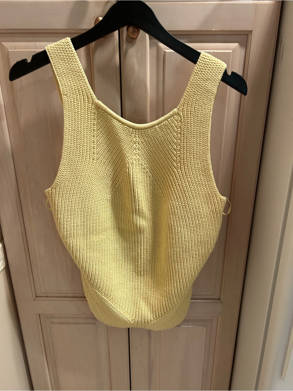 Express Cable Knit Yellow Sweater Tank Size L NWT